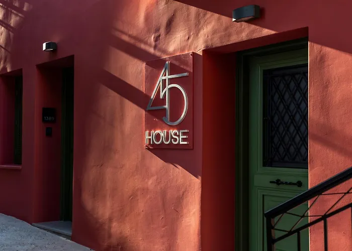 45house Πανσιόν