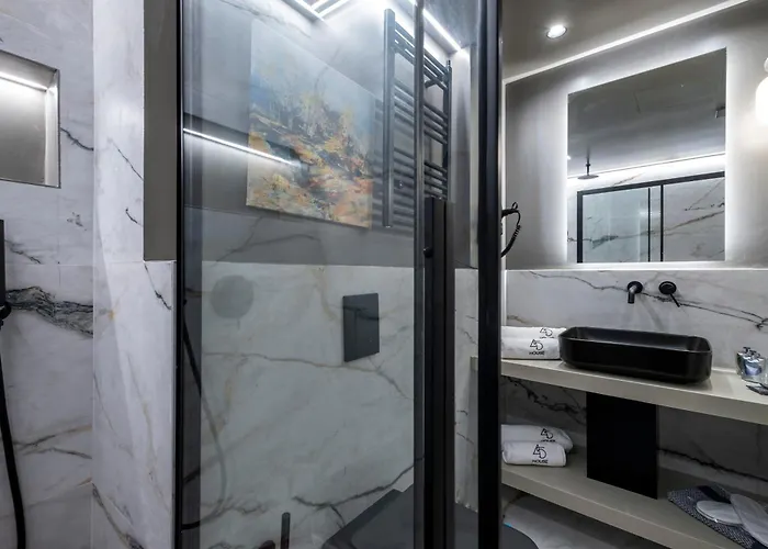 45house Πανσιόν